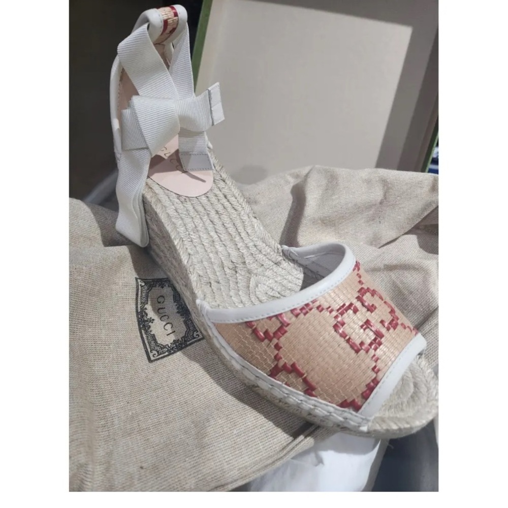 Gucci Women's Cloth Espadrilles - White and Tan - Picture 10 of 12
